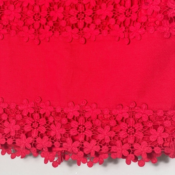 EUC J. Crew Red Daisy Floral Crochet Lace Mini Skirt Size 4 - Picture 8 of 14